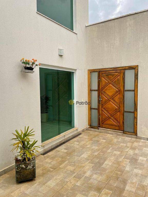 Casa à venda e aluguel com 5 quartos, 500m² - Foto 85