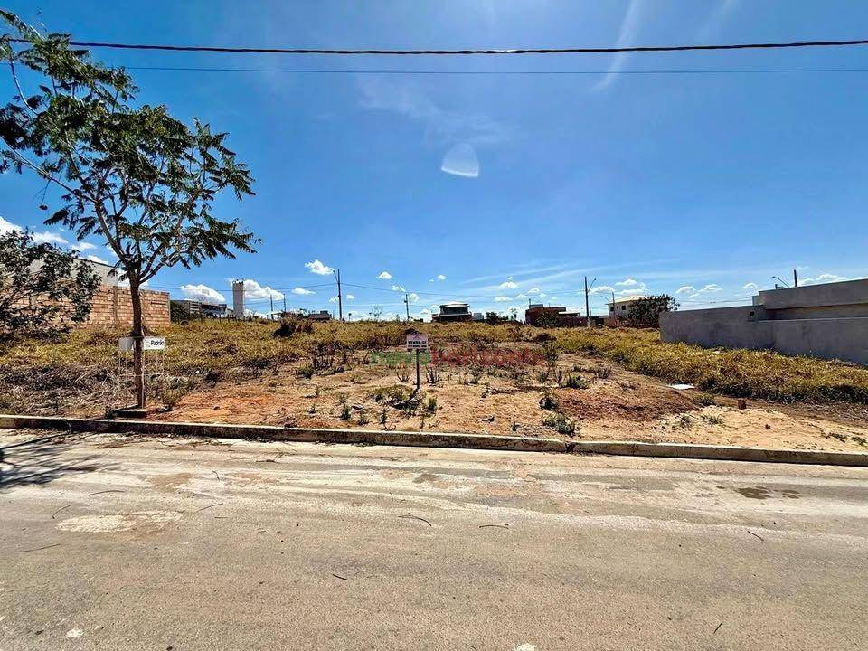 Terreno, 200 m² - Foto 1