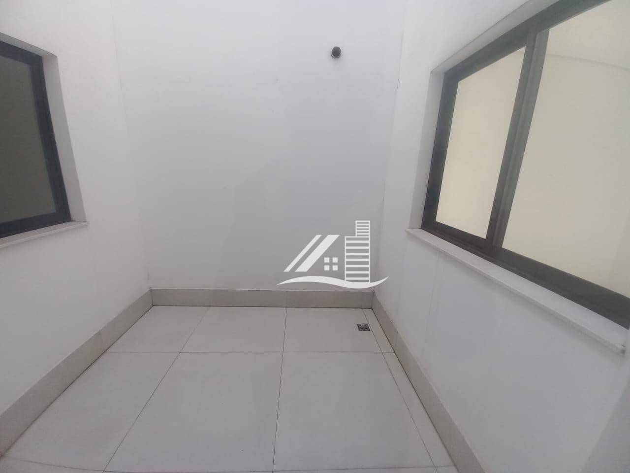 Sobrado à venda com 3 quartos, 300m² - Foto 26