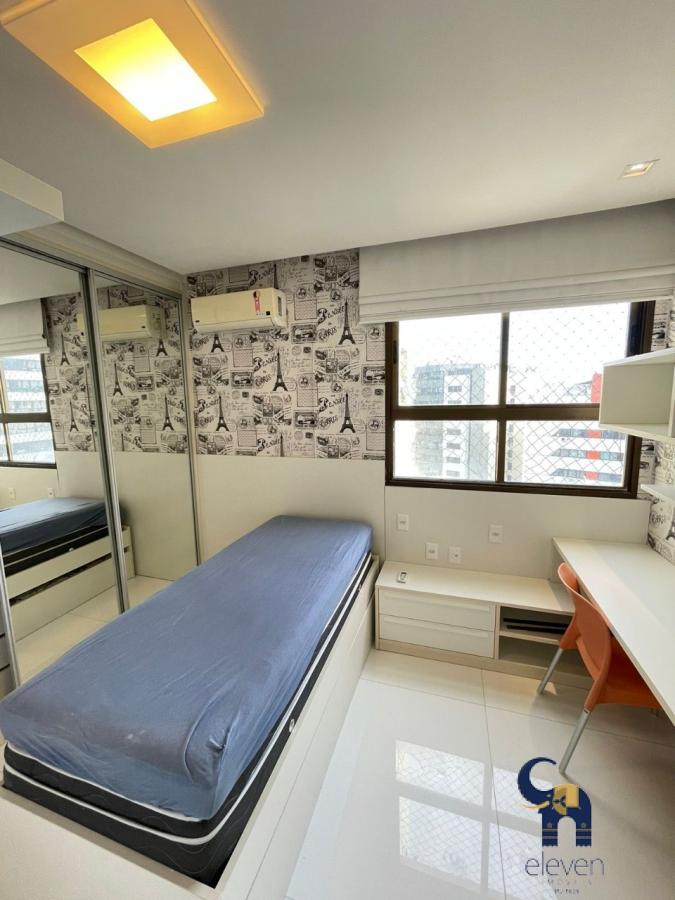 Apartamento à venda com 3 quartos, 137m² - Foto 12