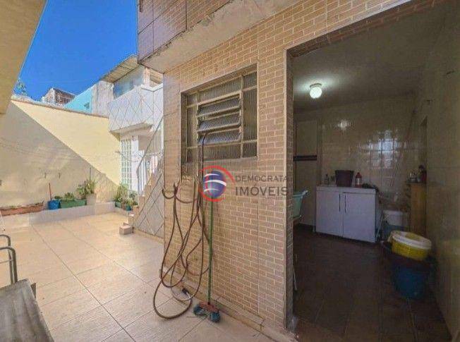 Sobrado à venda com 3 quartos, 187m² - Foto 18