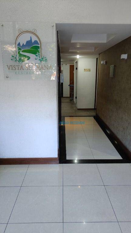 Apartamento à venda com 2 quartos, 70m² - Foto 3