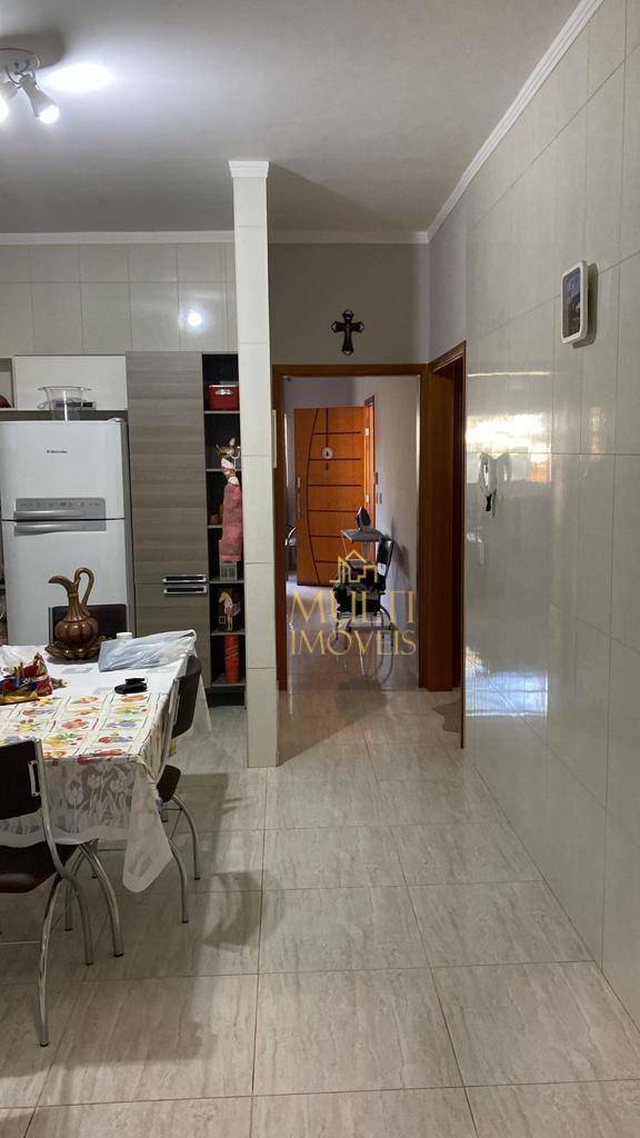 Casa à venda com 2 quartos, 150m² - Foto 12