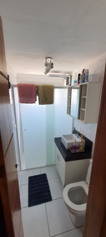 Apartamento à venda com 2 quartos, 60m² - Foto 13