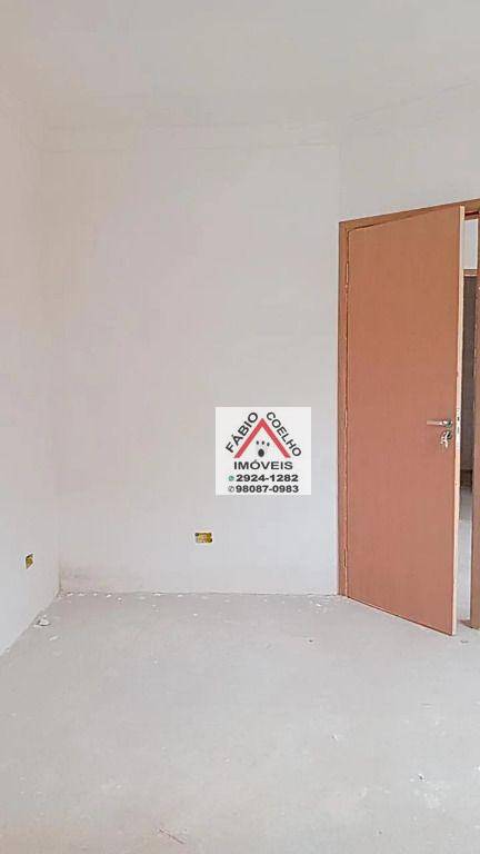 Sobrado à venda com 3 quartos, 100m² - Foto 17