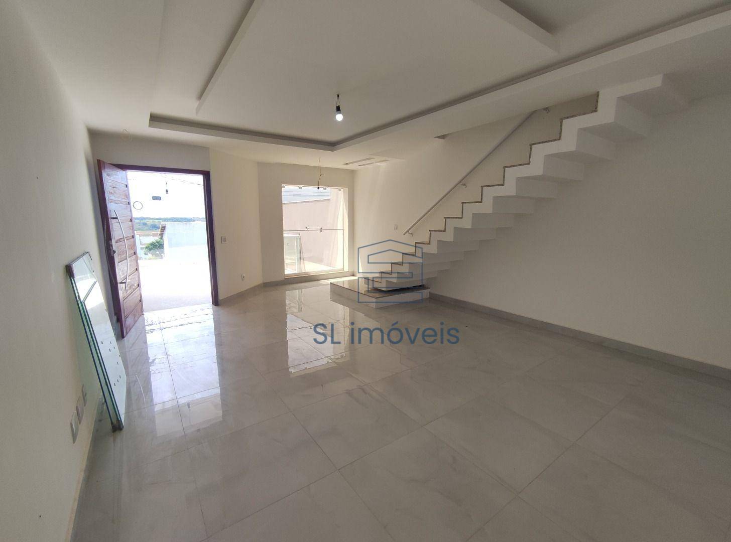 Casa à venda com 3 quartos, 290m² - Foto 8