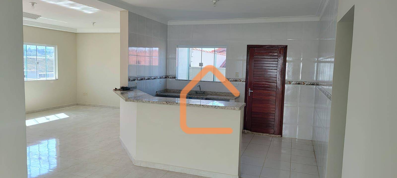 Casa à venda com 3 quartos, 189m² - Foto 4