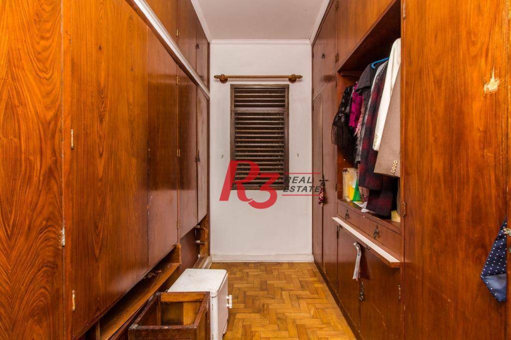 Apartamento à venda com 3 quartos, 197m² - Foto 19