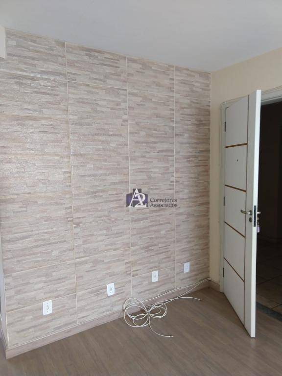 Apartamento à venda com 2 quartos, 54m² - Foto 2