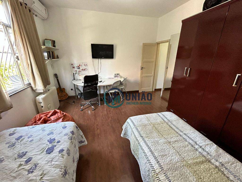 Apartamento à venda com 2 quartos, 74m² - Foto 7