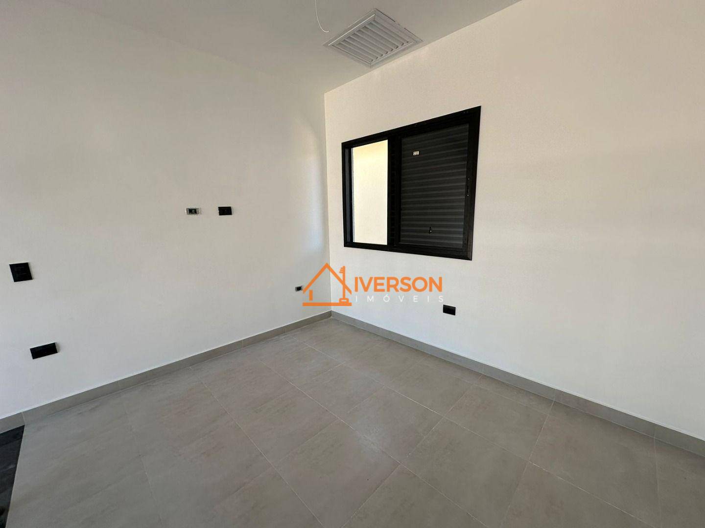 Casa à venda com 1 quarto, 36m² - Foto 11