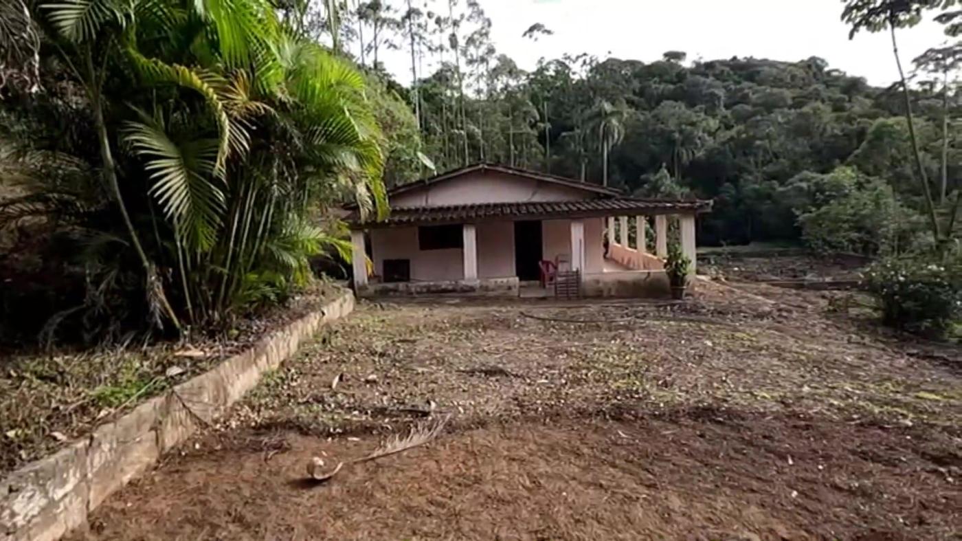 Casa de Condomínio à venda com 3 quartos, 3800m² - Foto 27