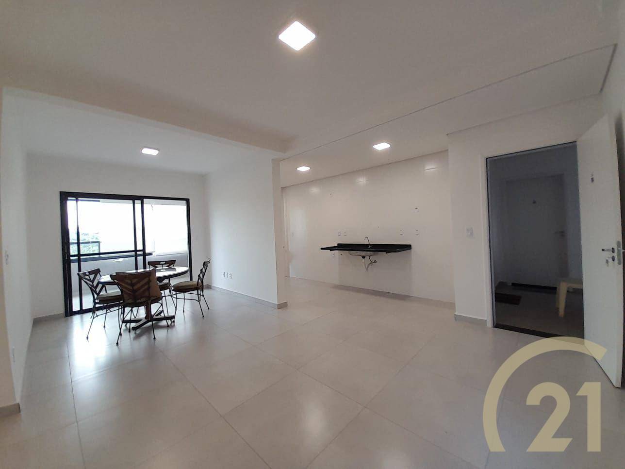 Apartamento à venda com 3 quartos, 96m² - Foto 4