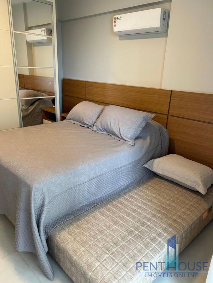 Apartamento à venda com 3 quartos, 111m² - Foto 8