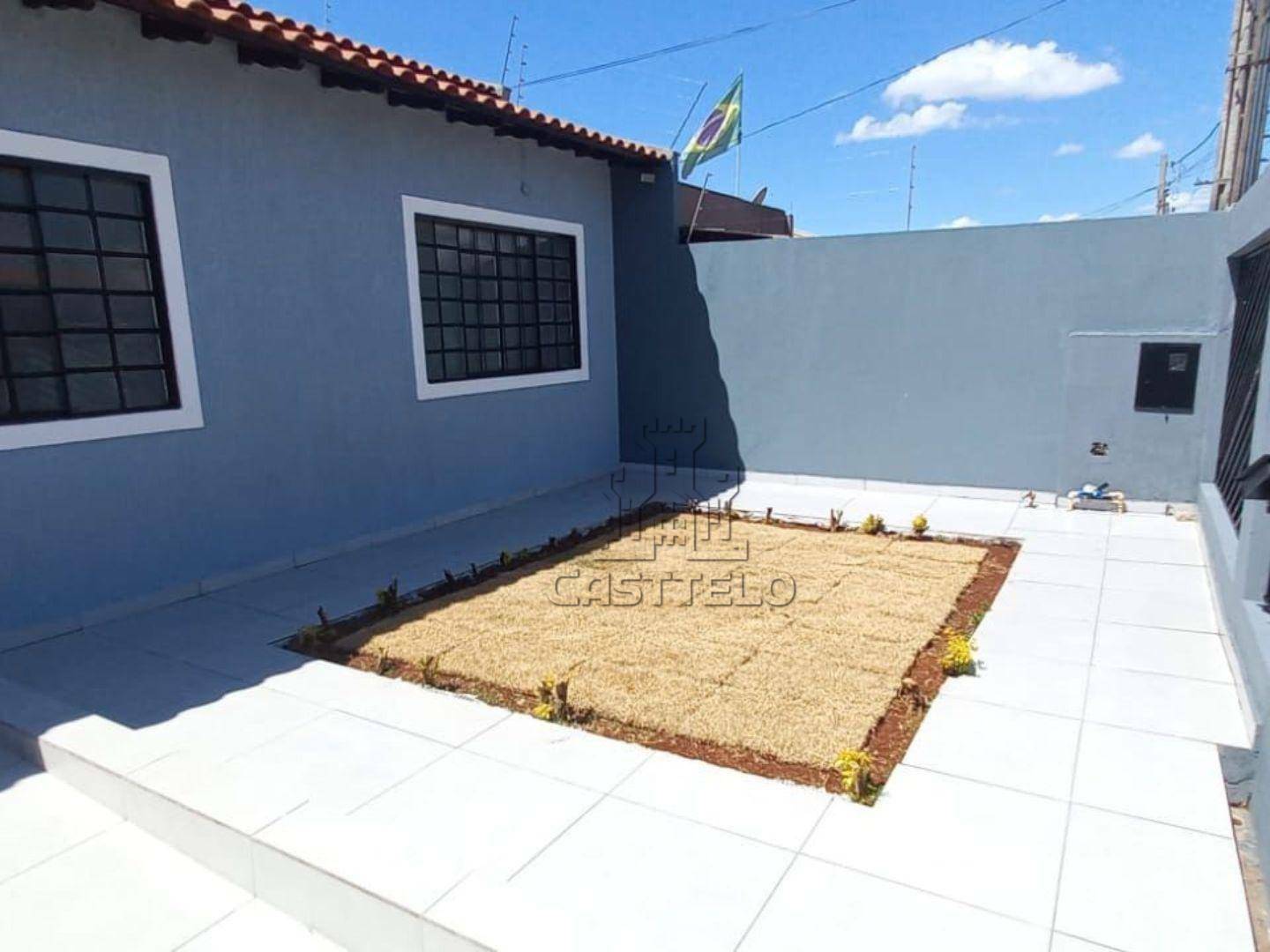 Casa à venda com 3 quartos, 160m² - Foto 1