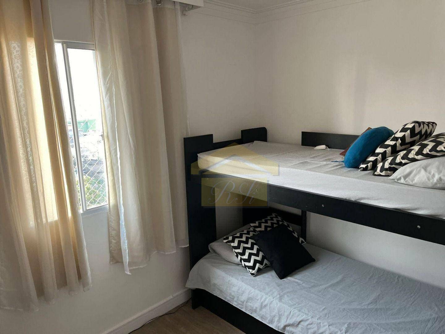 Apartamento à venda com 2 quartos, 52m² - Foto 15