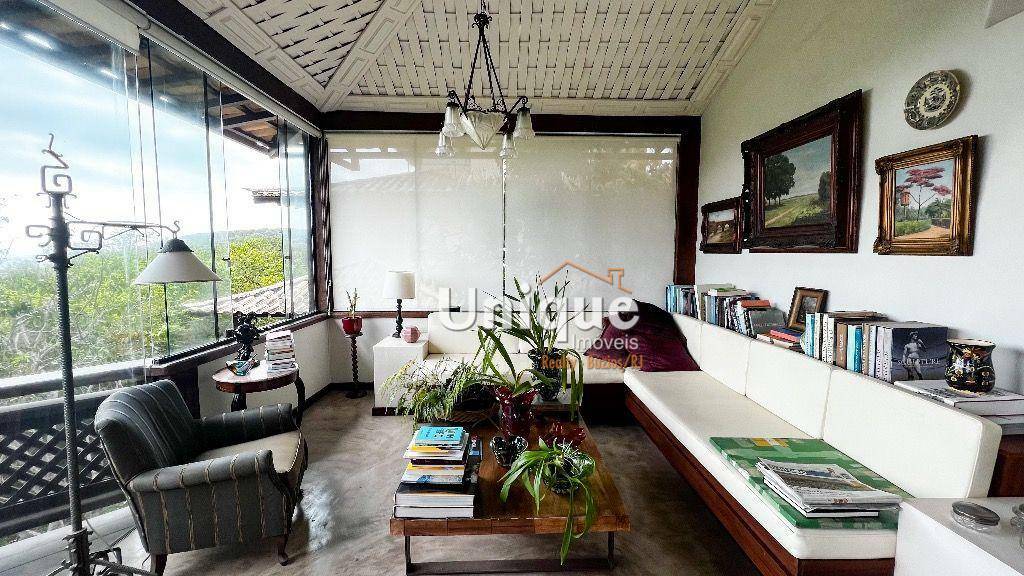 Casa de Condomínio à venda com 5 quartos, 201m² - Foto 5