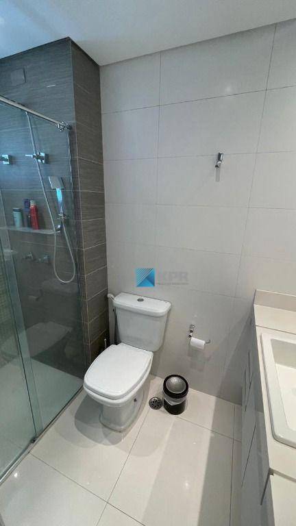 Apartamento à venda com 3 quartos, 130m² - Foto 11