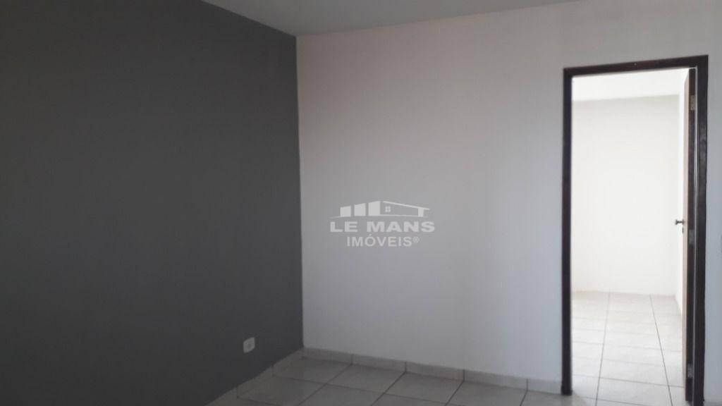 Apartamento à venda com 2 quartos, 66m² - Foto 1