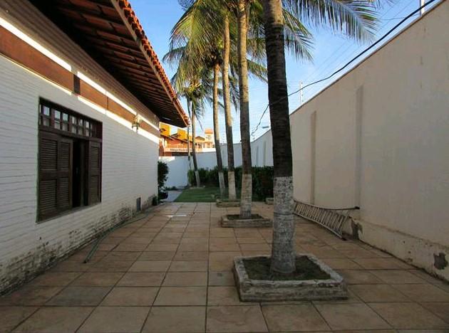 Casa para alugar com 4 quartos, 300M2 - Foto 7