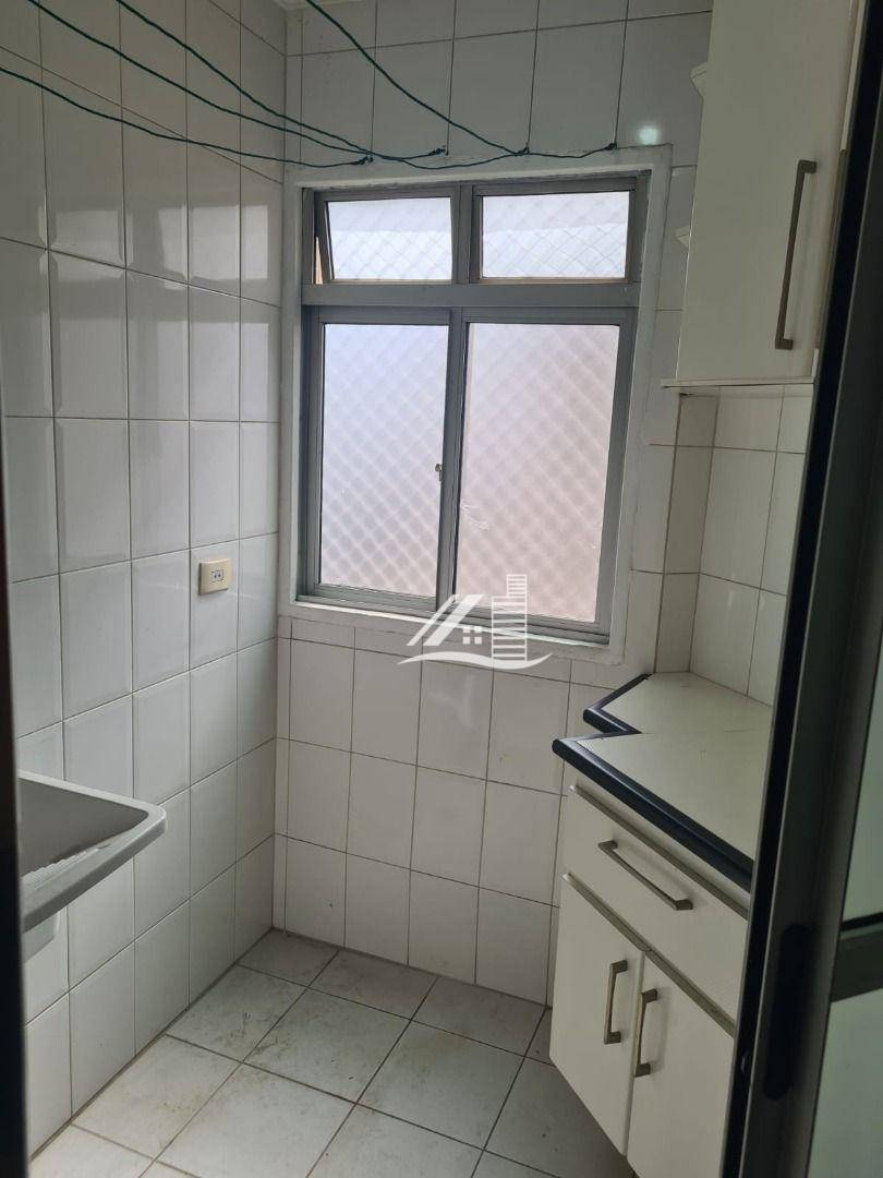 Apartamento à venda com 3 quartos, 60m² - Foto 19