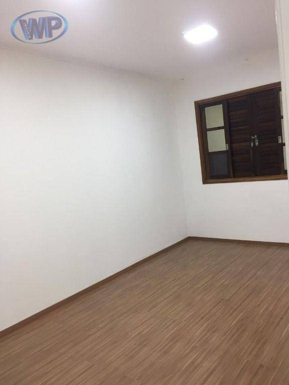 Casa à venda com 2 quartos, 190m² - Foto 11