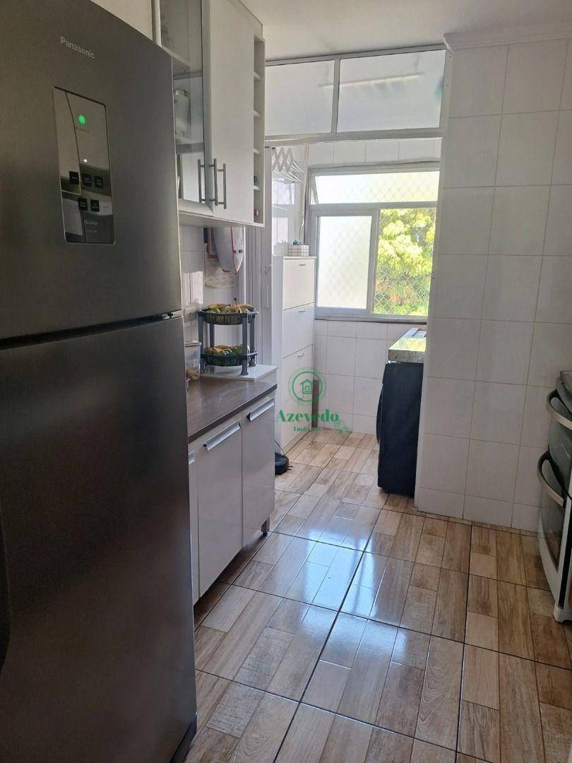 Apartamento à venda com 2 quartos, 58m² - Foto 4