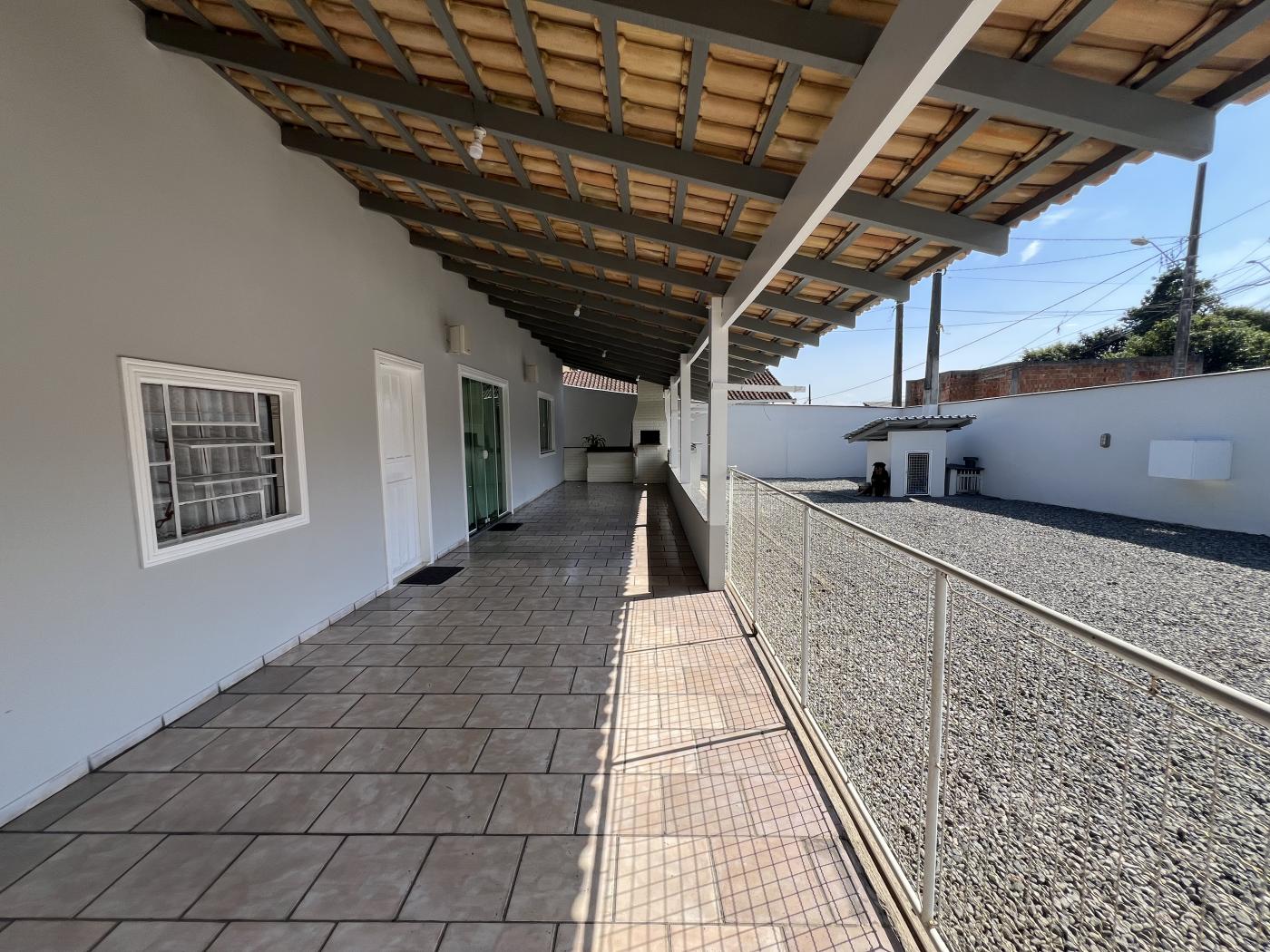 Casa à venda com 4 quartos, 185m² - Foto 5