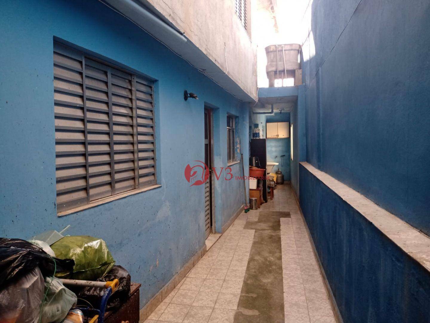 Sobrado à venda com 3 quartos, 184m² - Foto 1