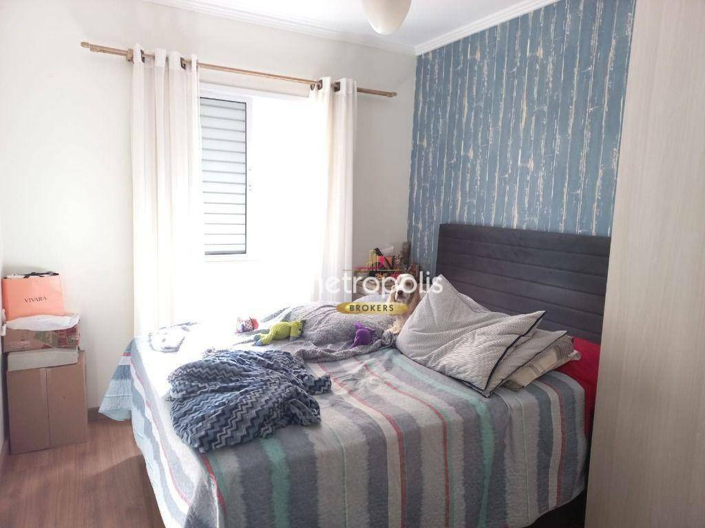 Apartamento à venda com 2 quartos, 67m² - Foto 13