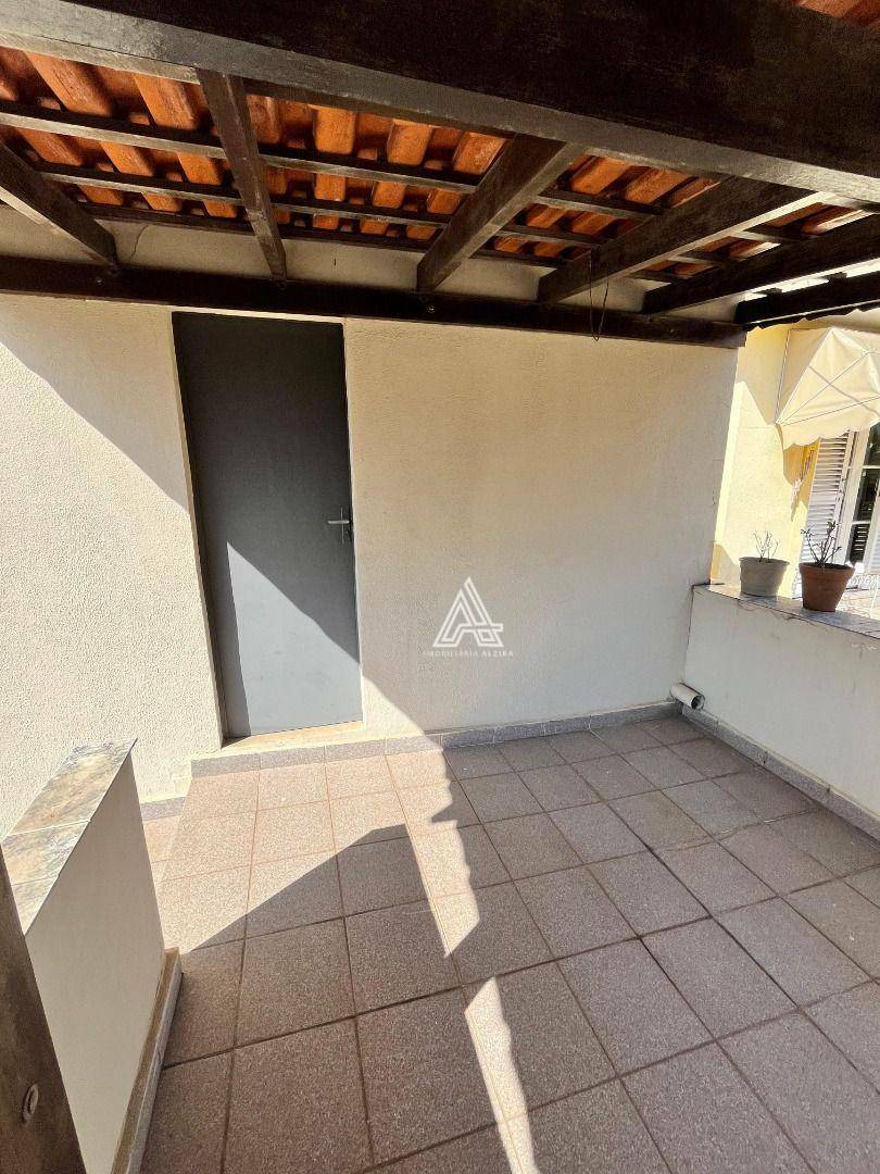 Sobrado à venda com 3 quartos, 200m² - Foto 50