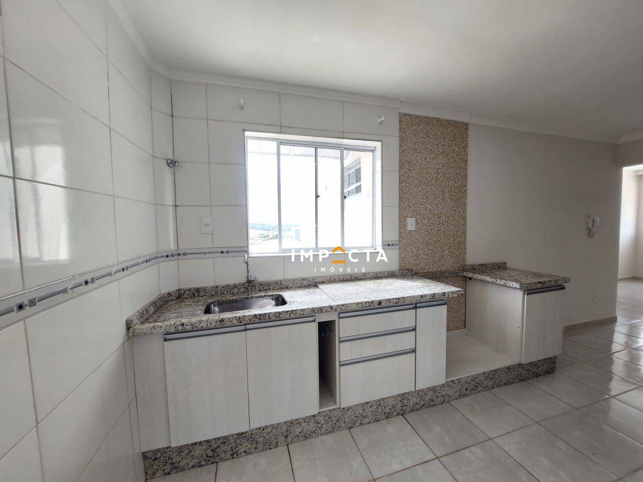 Apartamento para alugar com 2 quartos, 60m² - Foto 11