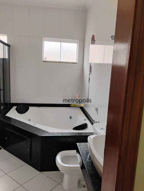 Sobrado à venda com 3 quartos, 250m² - Foto 12