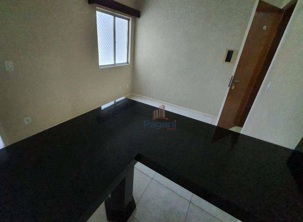 Apartamento para alugar com 2 quartos, 42m² - Foto 14