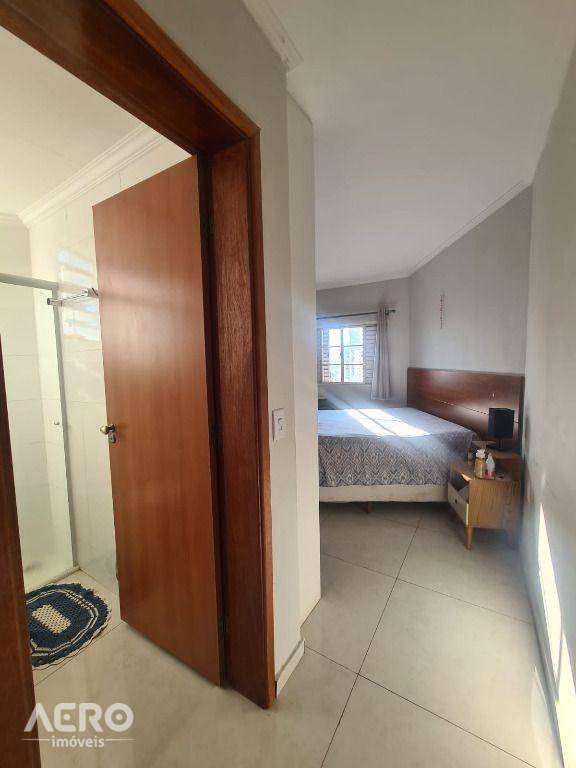 Apartamento à venda com 2 quartos, 72m² - Foto 12