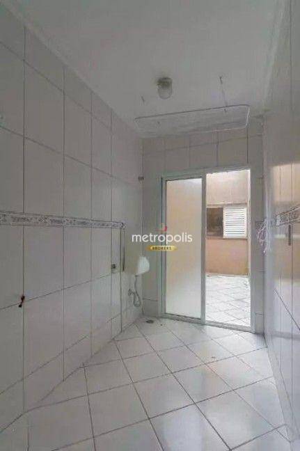 Apartamento à venda com 2 quartos, 64m² - Foto 11