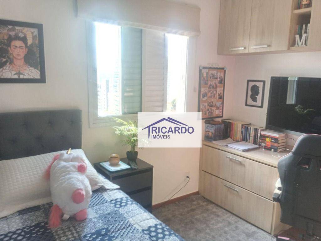 Apartamento à venda com 3 quartos, 136m² - Foto 11