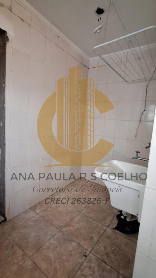 Sobrado à venda com 3 quartos, 200m² - Foto 19