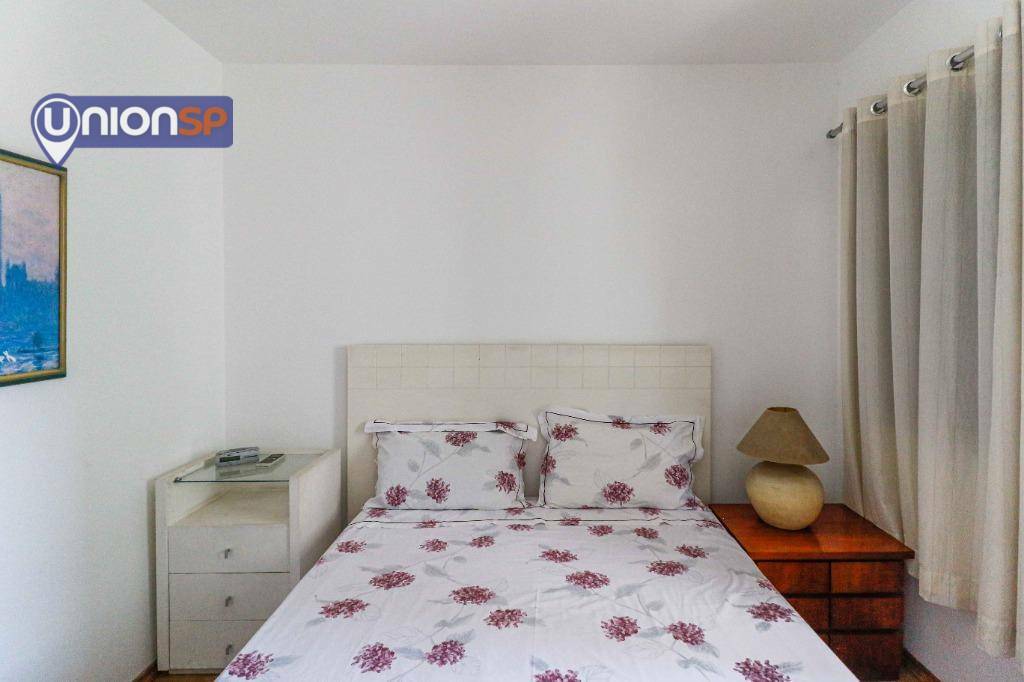 Apartamento à venda com 1 quarto, 45m² - Foto 13