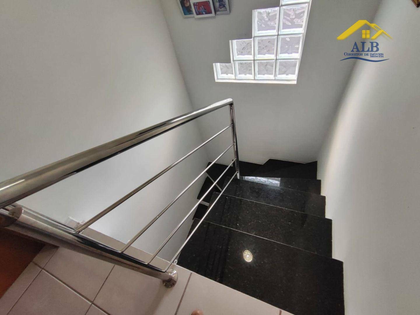 Sobrado à venda com 3 quartos, 110m² - Foto 9