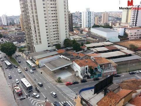 Apartamento à venda com 3 quartos, 206m² - Foto 4