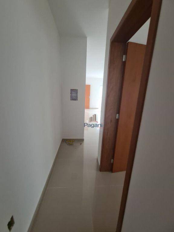 Apartamento à venda com 2 quartos, 70m² - Foto 7