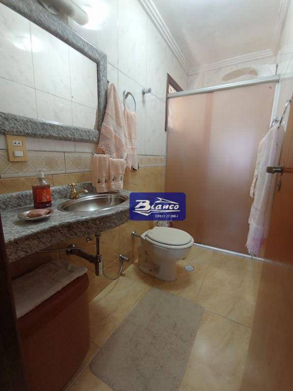 Sobrado à venda com 4 quartos, 207m² - Foto 16