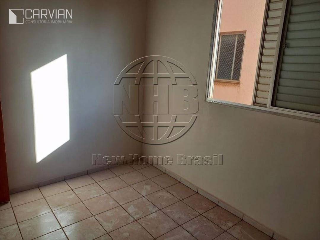 Apartamento à venda com 3 quartos, 76m² - Foto 13