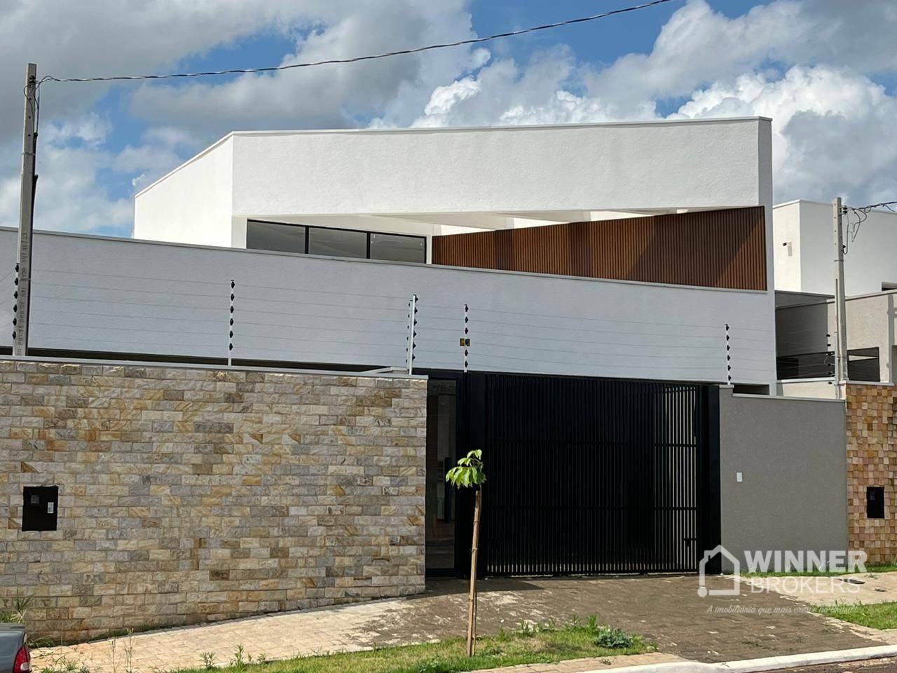 Casa à venda com 3 quartos, 150m² - Foto 2