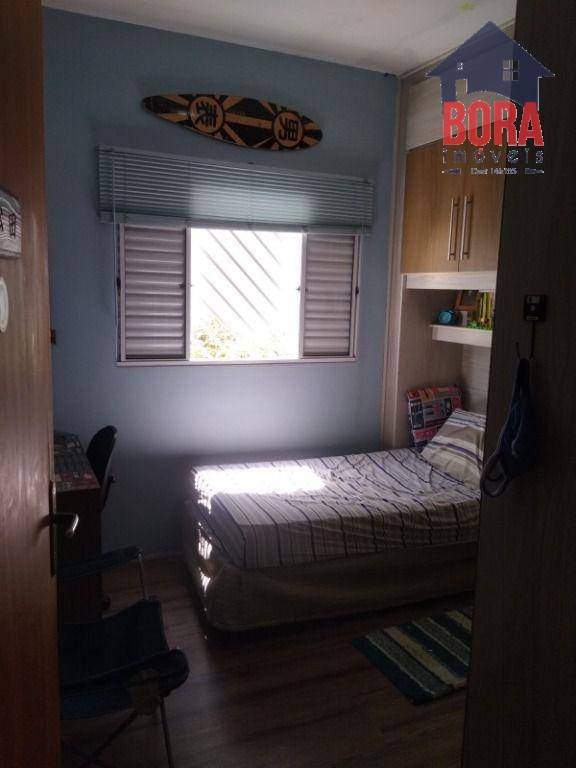 Casa à venda com 3 quartos, 200m² - Foto 40