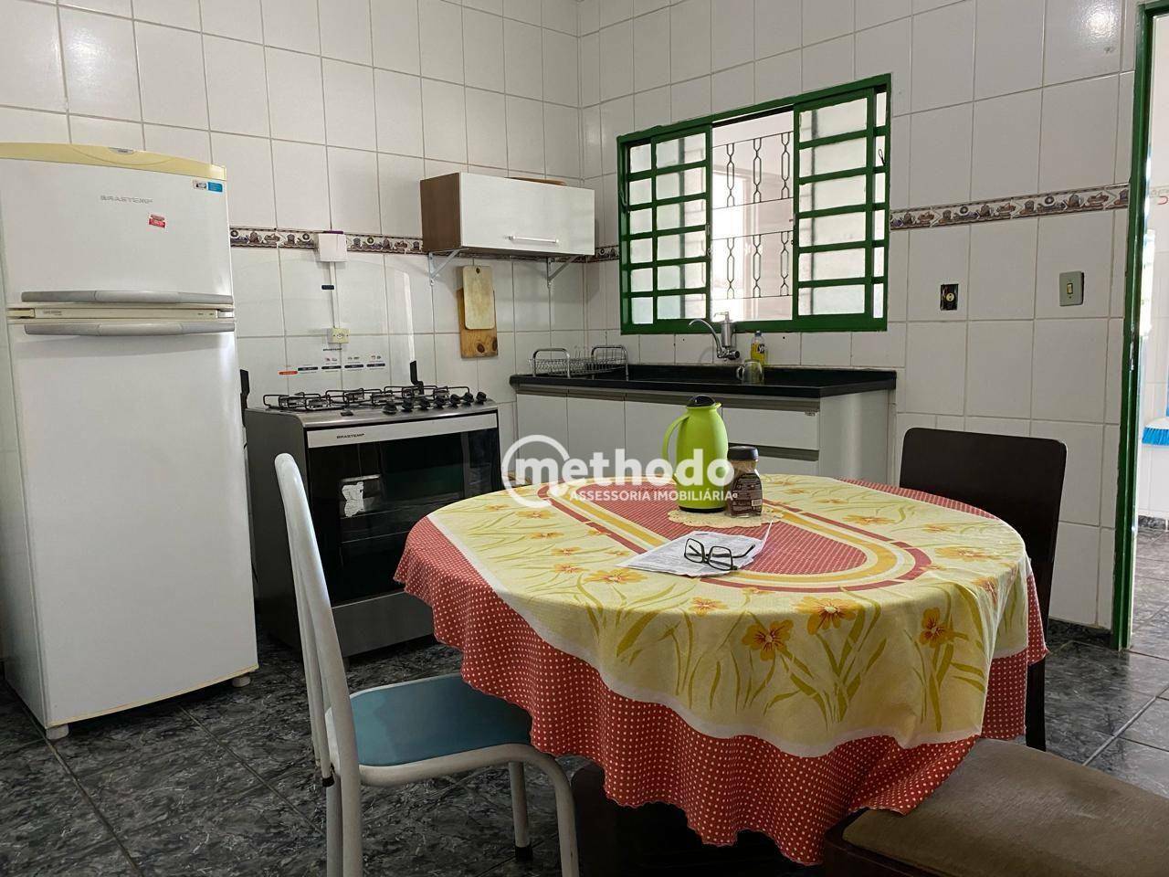 Casa à venda com 3 quartos, 150m² - Foto 11