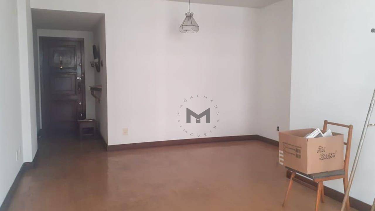 Apartamento à venda com 3 quartos, 120m² - Foto 5