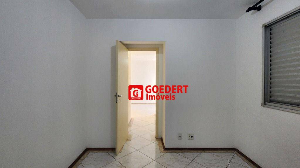 Apartamento para alugar com 2 quartos, 51m² - Foto 14