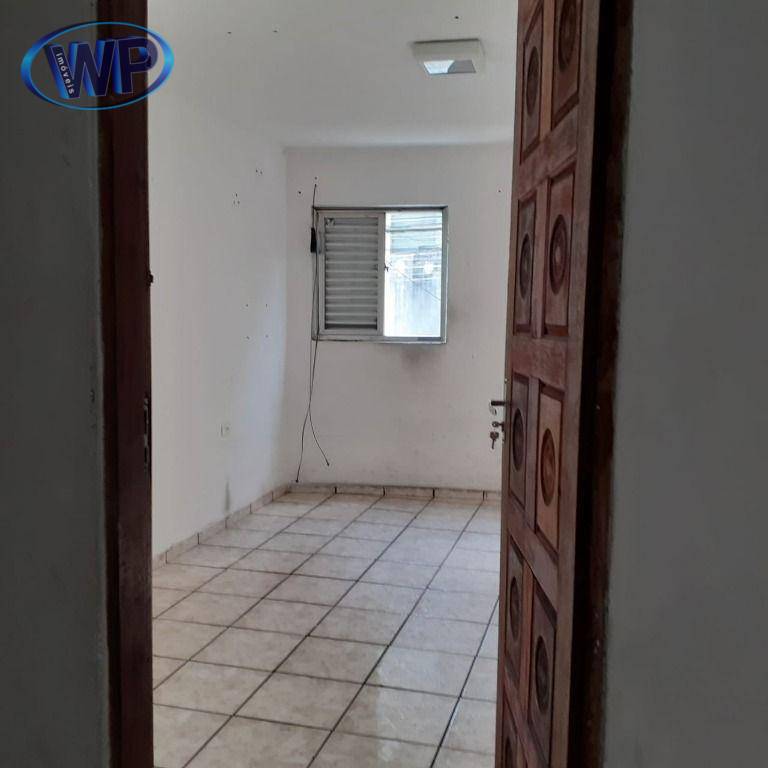 Apartamento para alugar com 1 quarto, 30m² - Foto 1